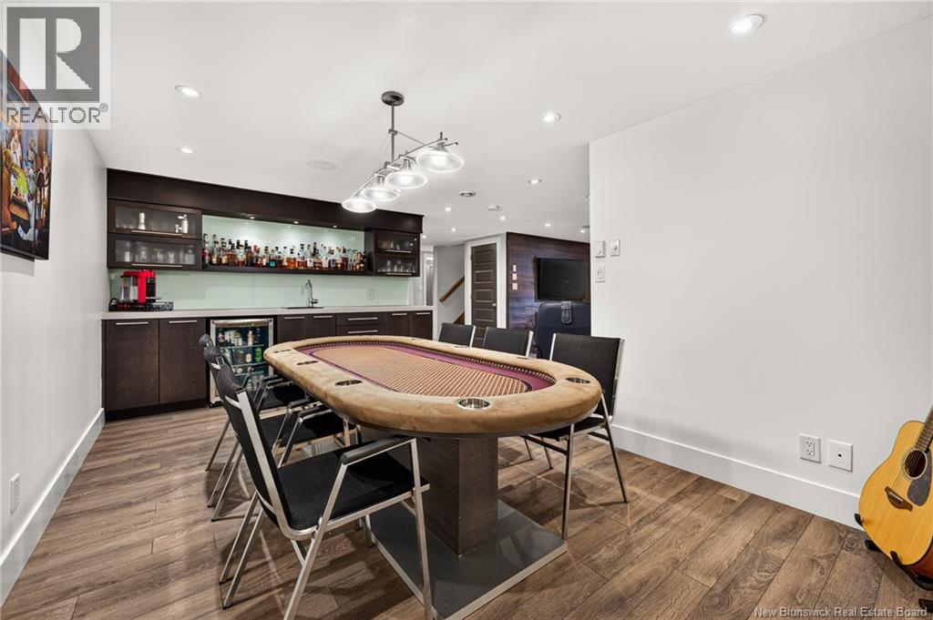 76 Maurice Crescent - 40