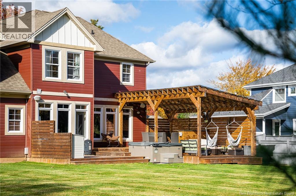 76 Maurice Crescent - 46