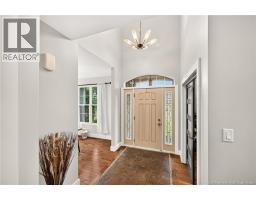 76 Maurice Crescent, photo 2