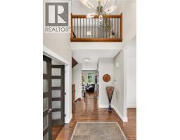 76 Maurice Crescent, photo 3