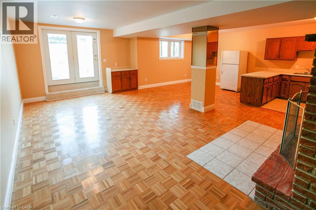 118 STRANGE Street - 17