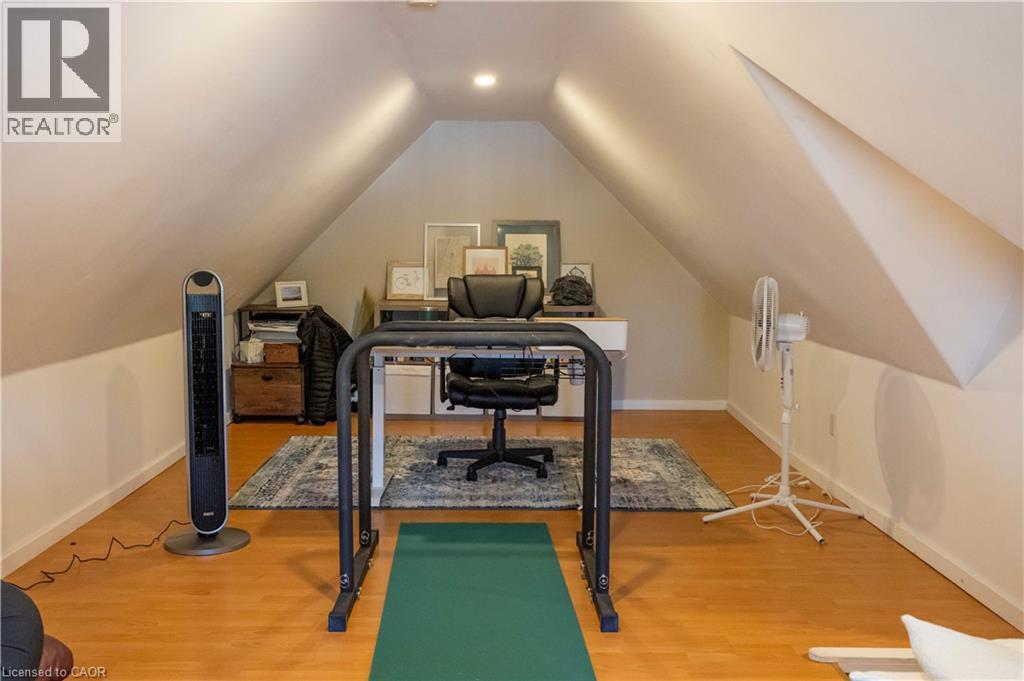 118 STRANGE Street - 43