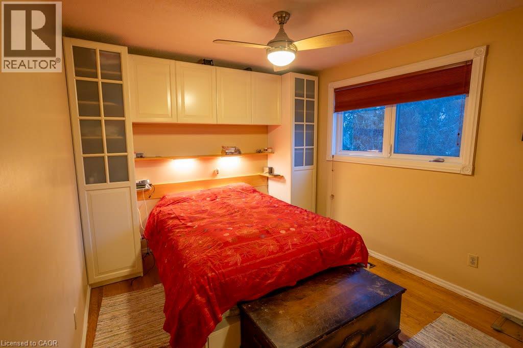 118 STRANGE Street - 33