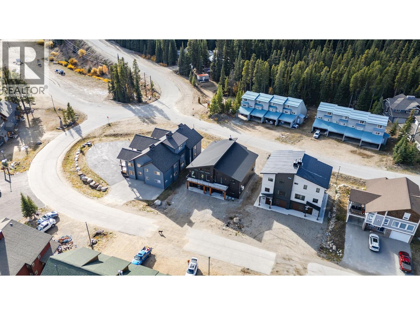  134 Clearview Crescent, Apex Mountain - Image 1