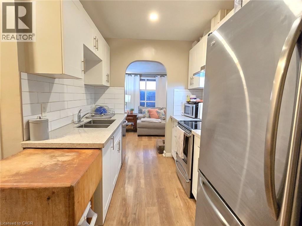 3 Bed, 1 Bath Apartment for Rent in Oshawa – 597 STEVENSON Street N Unit# 1, Oshawa – MLS# 40872025 - Image 4