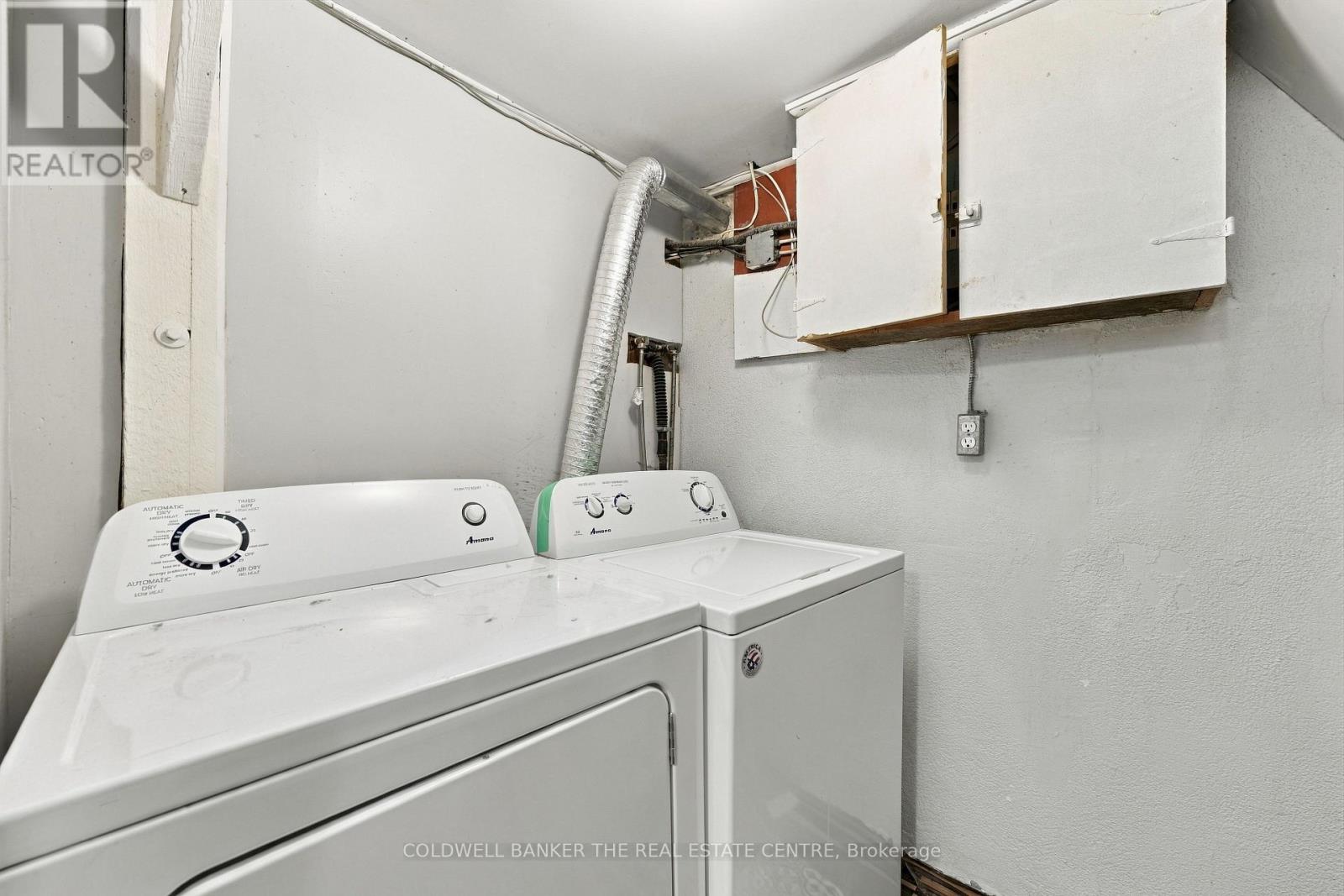 21 Glass Drive, Aurora, ON photo 22