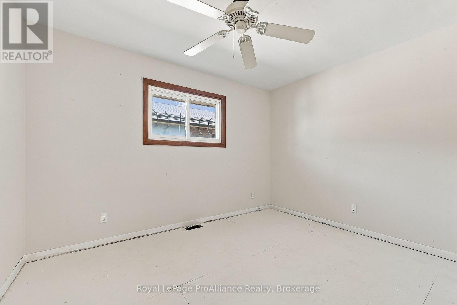 66 Tracey Street, Belleville, ON photo 13