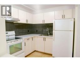 Living room - 44 Whiteshield Crescent S Unit# 301, Kamloops, BC V2E2J1 Photo 6