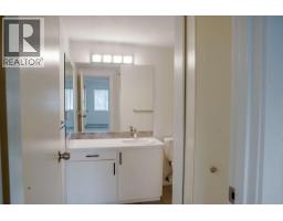44 Whiteshield Crescent S Unit# 301, Kamloops, BC V2E2J1 Photo 8