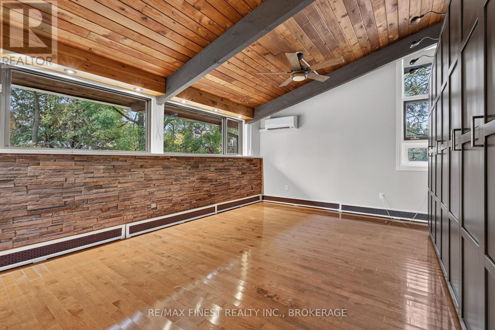 11 Edgewood Road — photo 14
