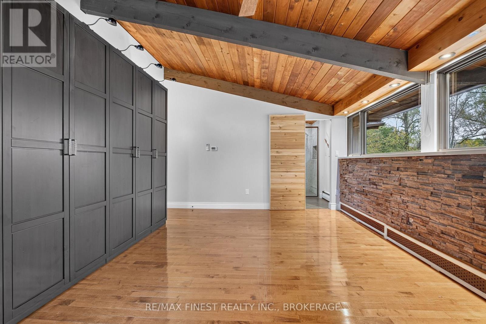 11 Edgewood Road — photo 16
