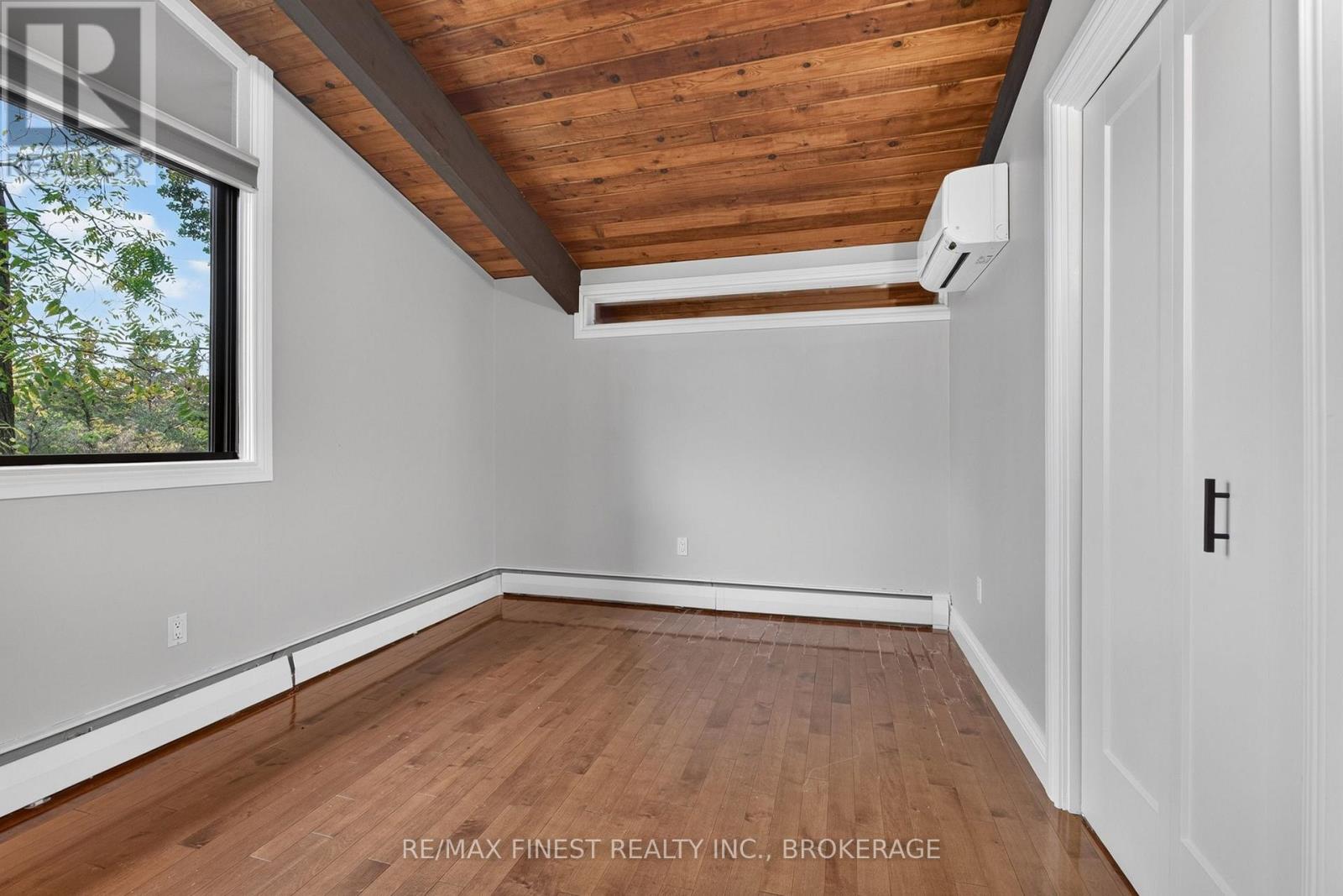 11 Edgewood Road — photo 19