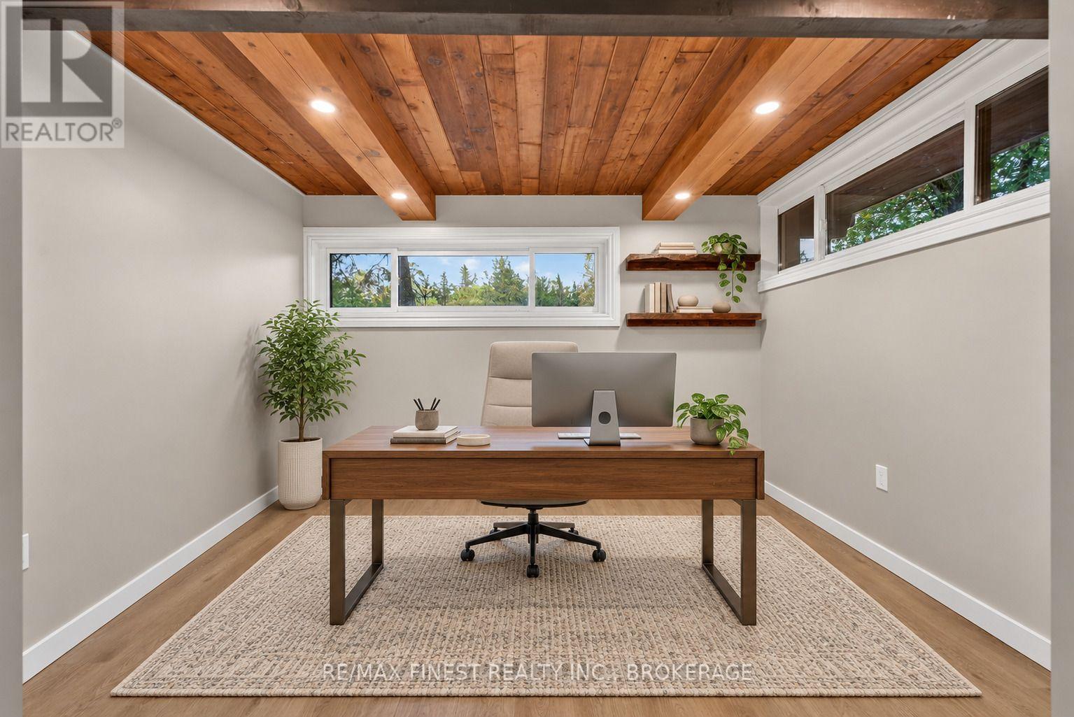 11 EDGEWOOD ROAD - 32