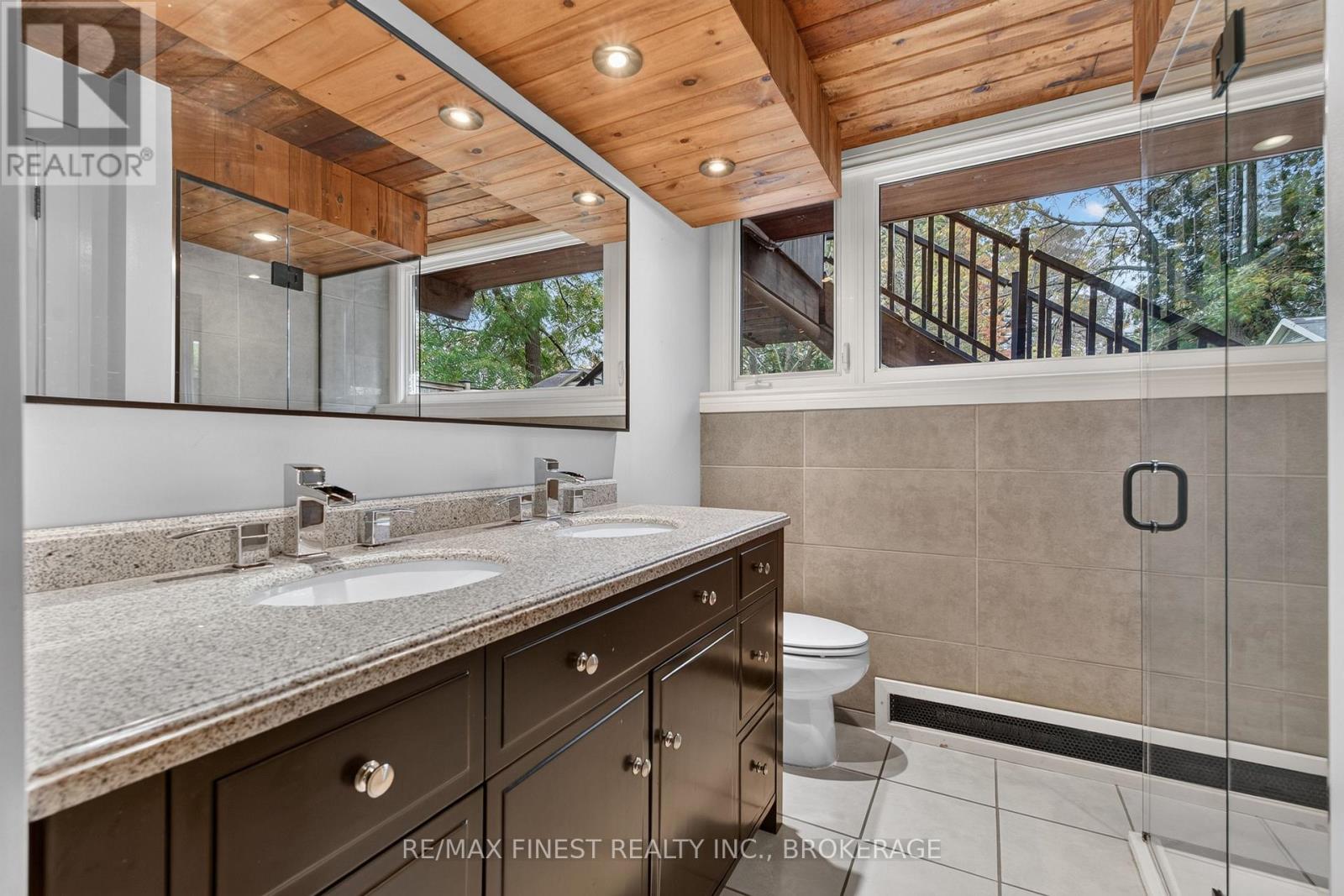 11 Edgewood Road — photo 35