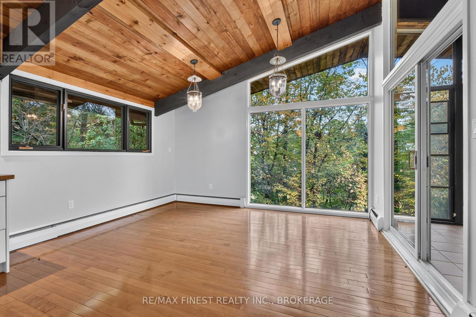 11 EDGEWOOD ROAD - 7