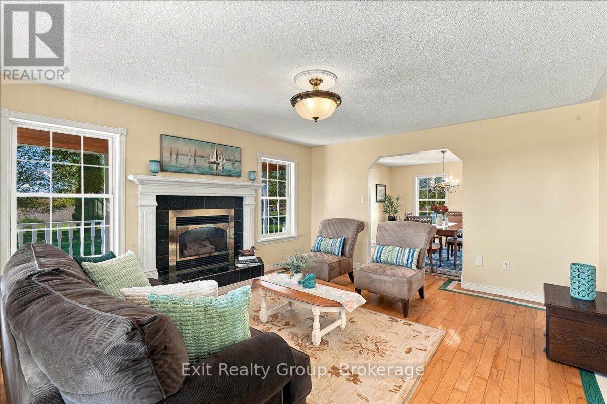 43 Conley Road, Prince Edward County, ON photo 11