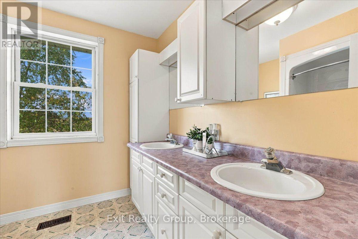 43 Conley Road, Prince Edward County, ON photo 35