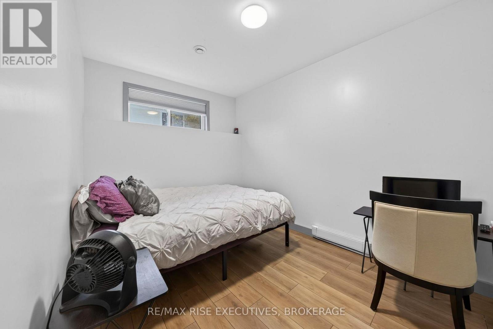 675 Collins Bay Road — photo 30
