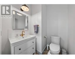 Laundry room - 675 Collins Bay Road, Kingston, ON K7M5H8 Photo 12
