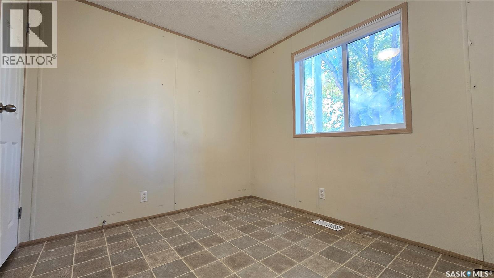 16 Walters COURT - 23