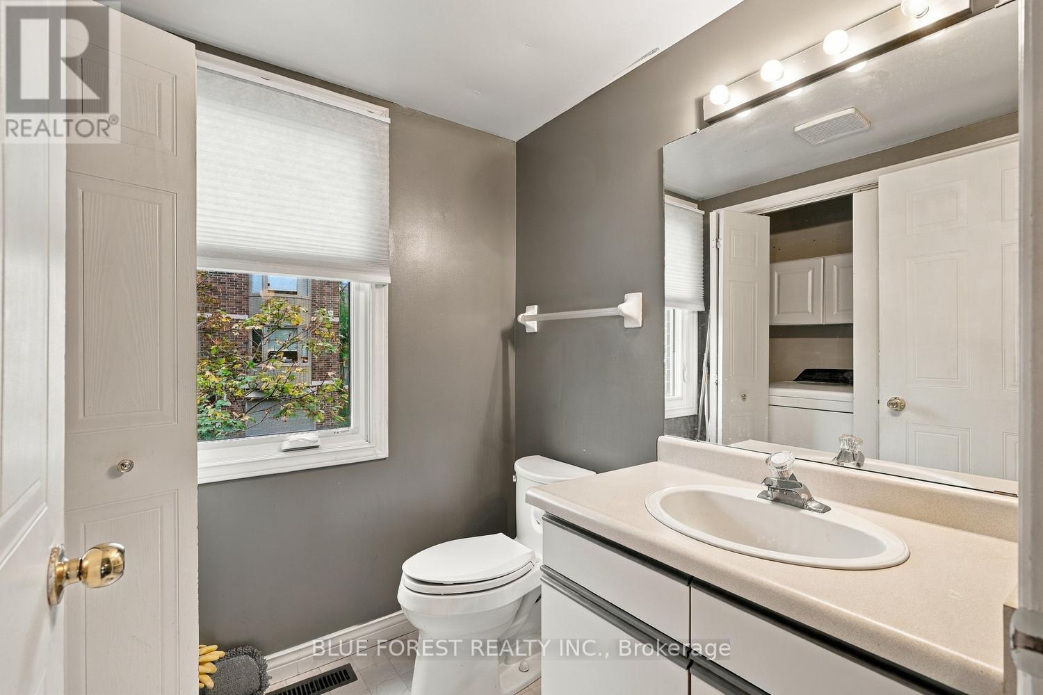 1548 Richmond Street — photo 21