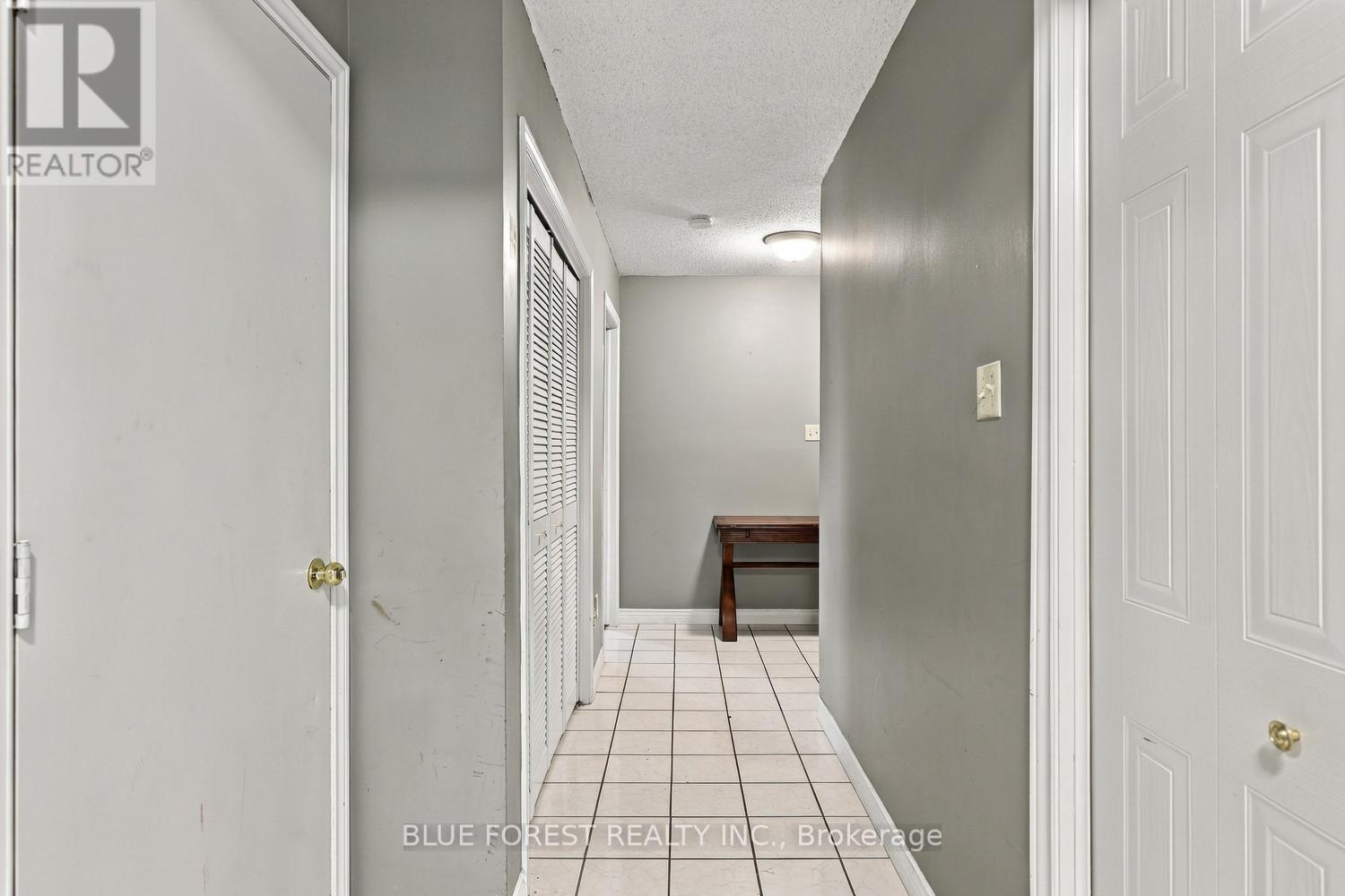 1548 Richmond Street — photo 4