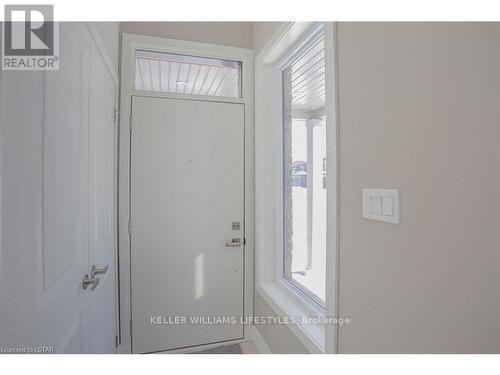349 Edgevalley Road — photo 4