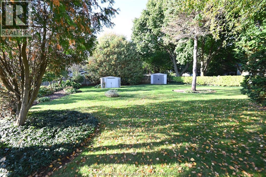 59 Oak Street — photo 43