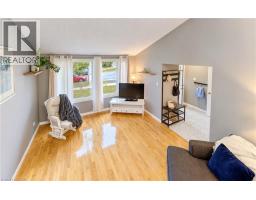Bedroom - 102 Toynbee Crescent, Kitchener, ON N2N1R9 Photo 8