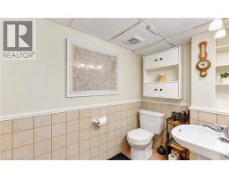 102 Toynbee Crescent, Kitchener, ON N2N1R9 Photo 29