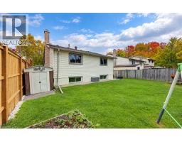 102 Toynbee Crescent, Kitchener, ON N2N1R9 Photo 36