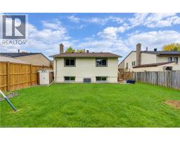 102 Toynbee Crescent, Kitchener, ON N2N1R9 Photo 35