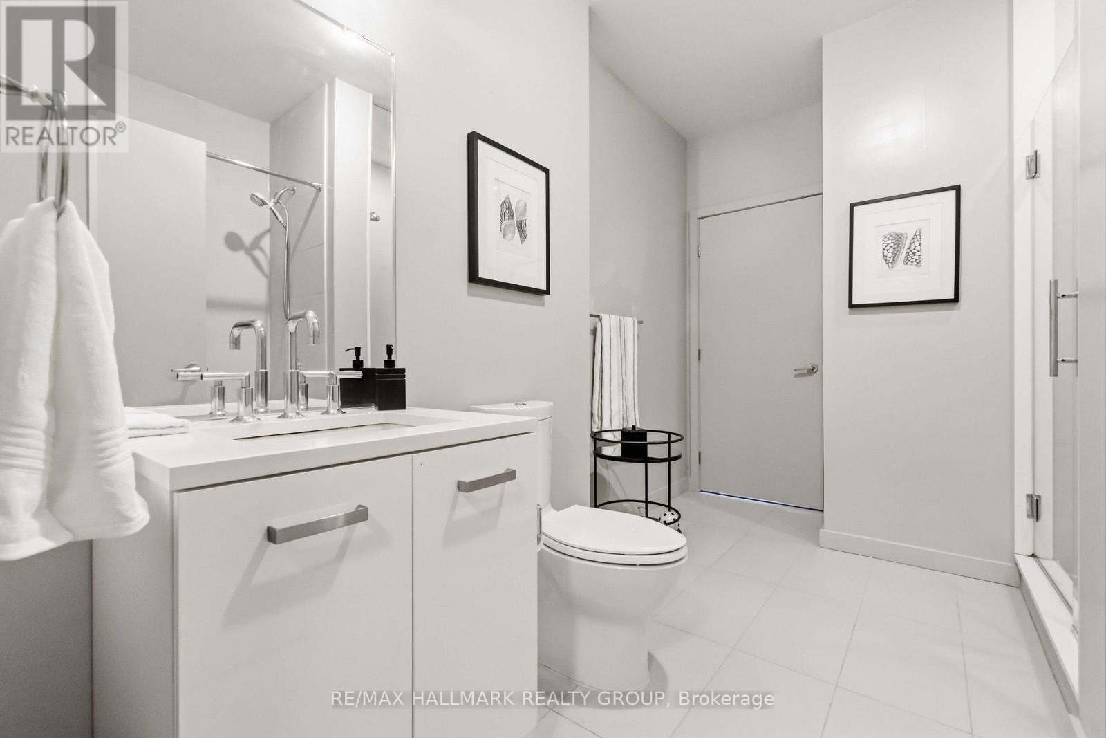 #411 224 LYON STREET N - 16