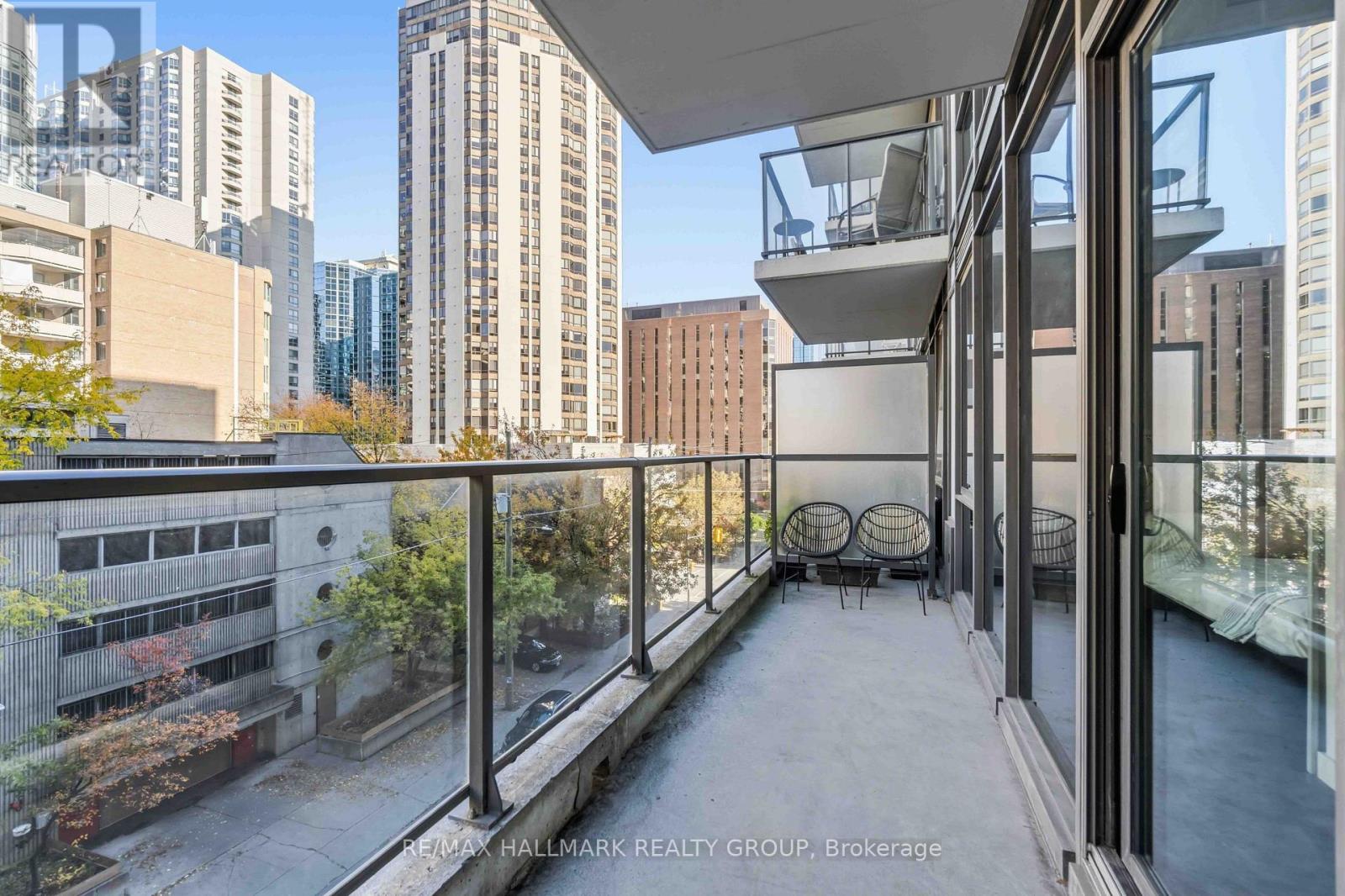 224 Lyon Street North — photo 19