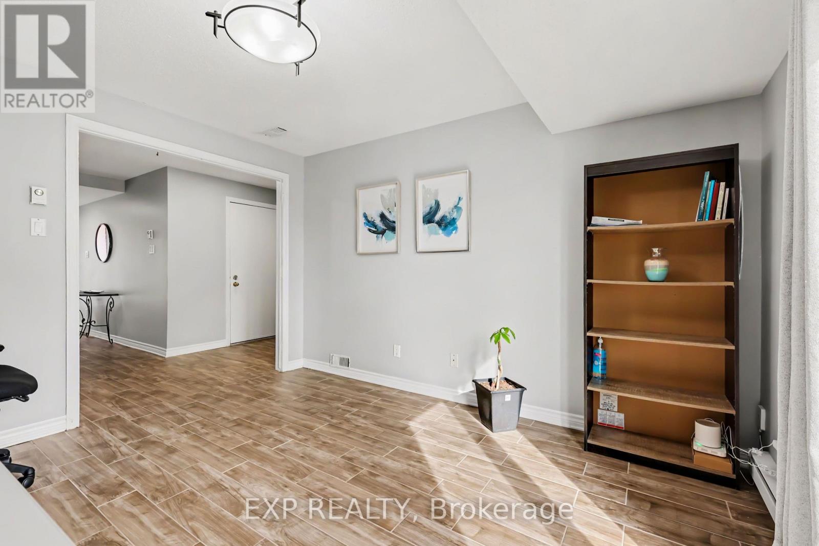 1848 Summerfields Crescent — photo 15