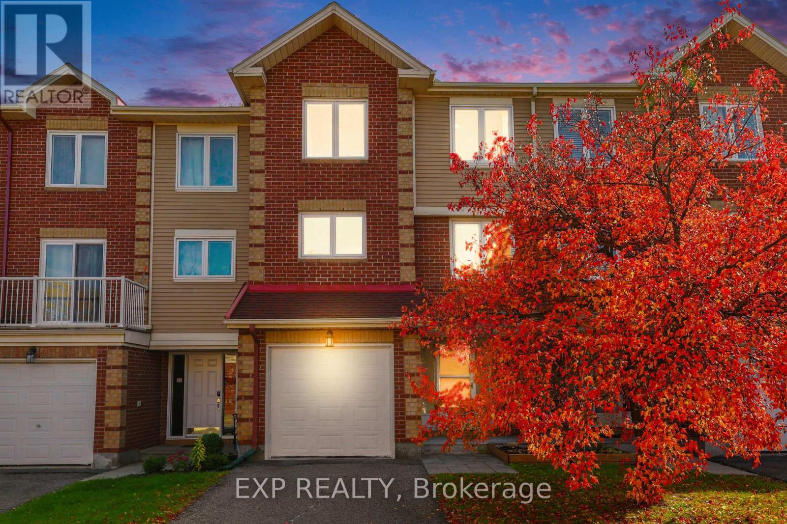 1848 SUMMERFIELDS CRESCENT - 2