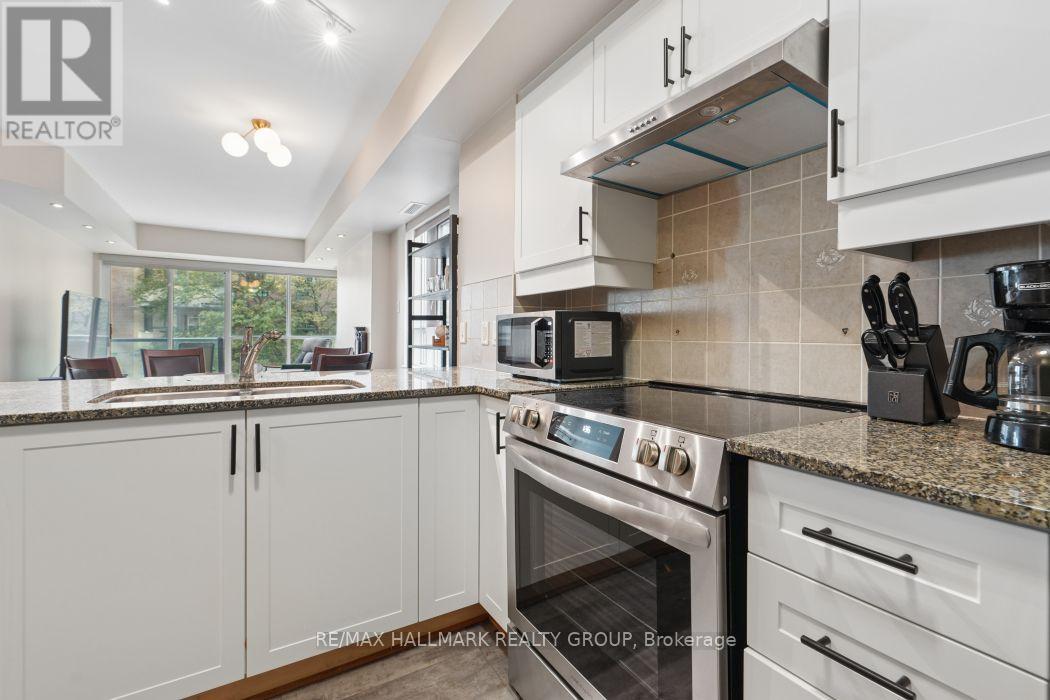 #302 445 LAURIER AVENUE W - 9