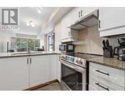 302 - 445 Laurier Avenue W, Ottawa, ON K1N6R4 Photo 9