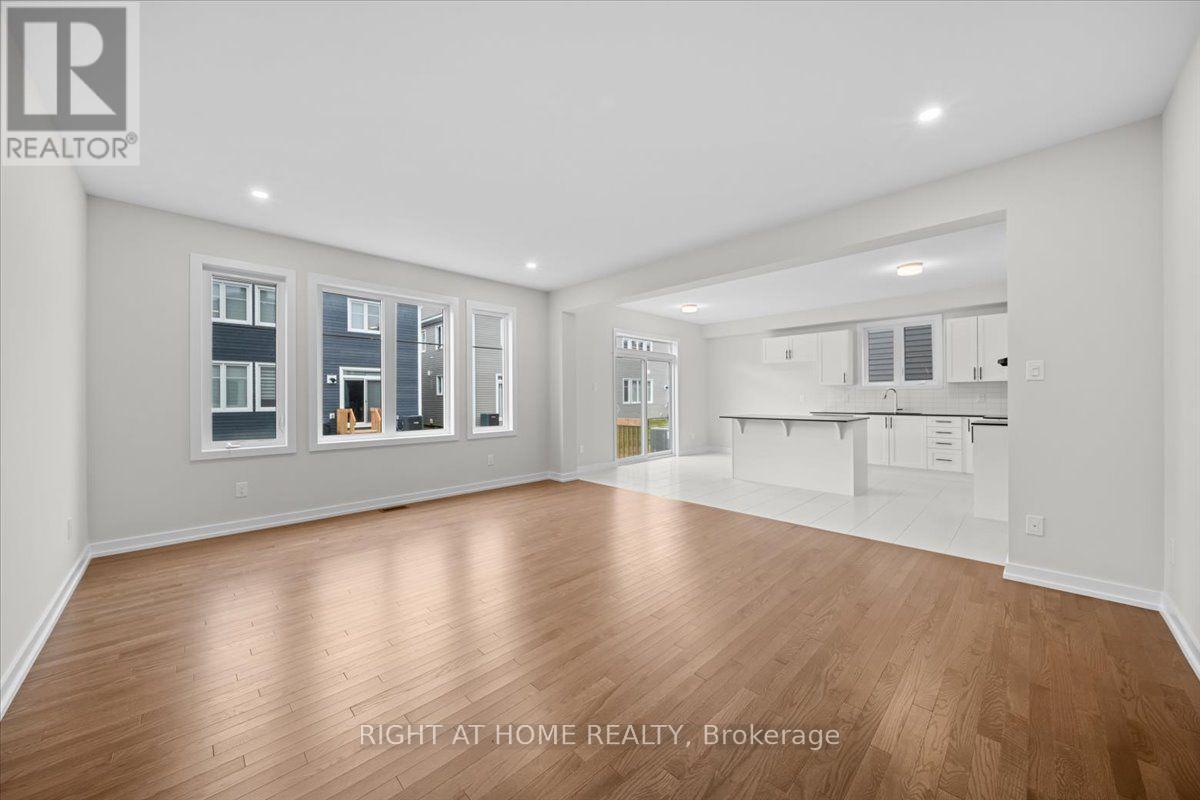 74 Hackamore Crescent — photo 15
