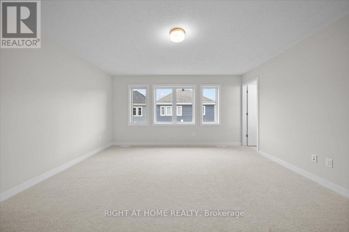 74 HACKAMORE CRESCENT - 19