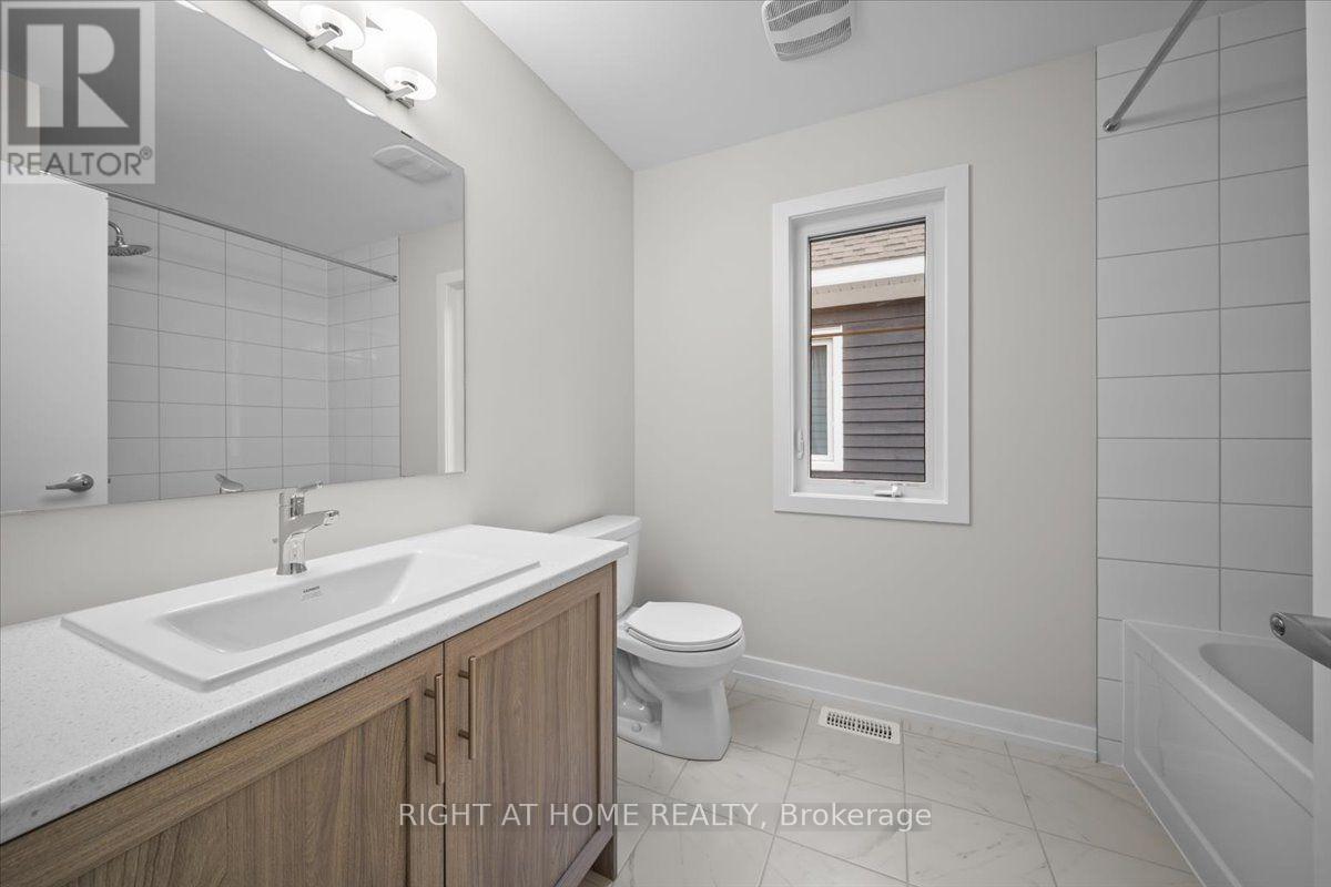 74 Hackamore Crescent — photo 25