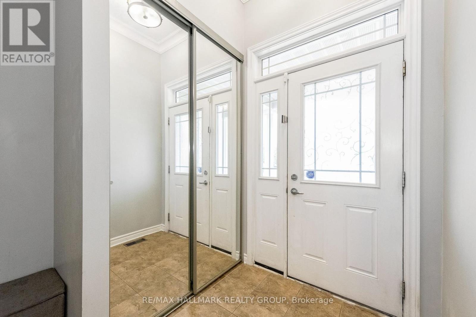 Bright entry