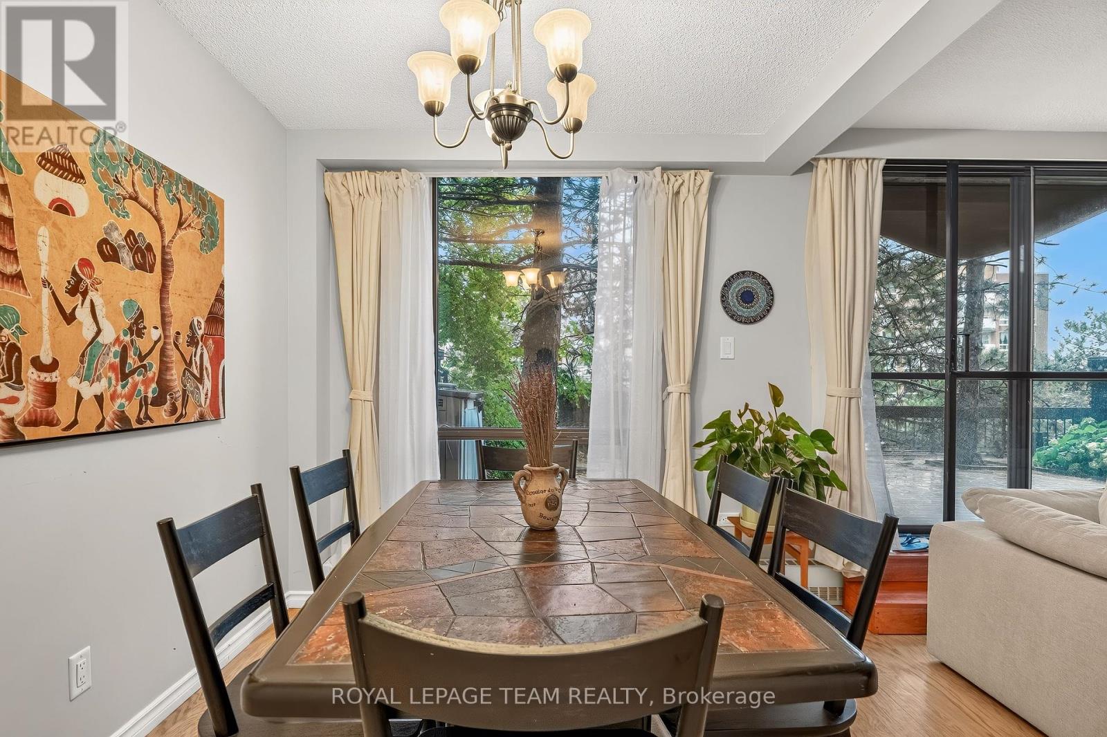 515 St. Laurent Boulevard — photo 11
