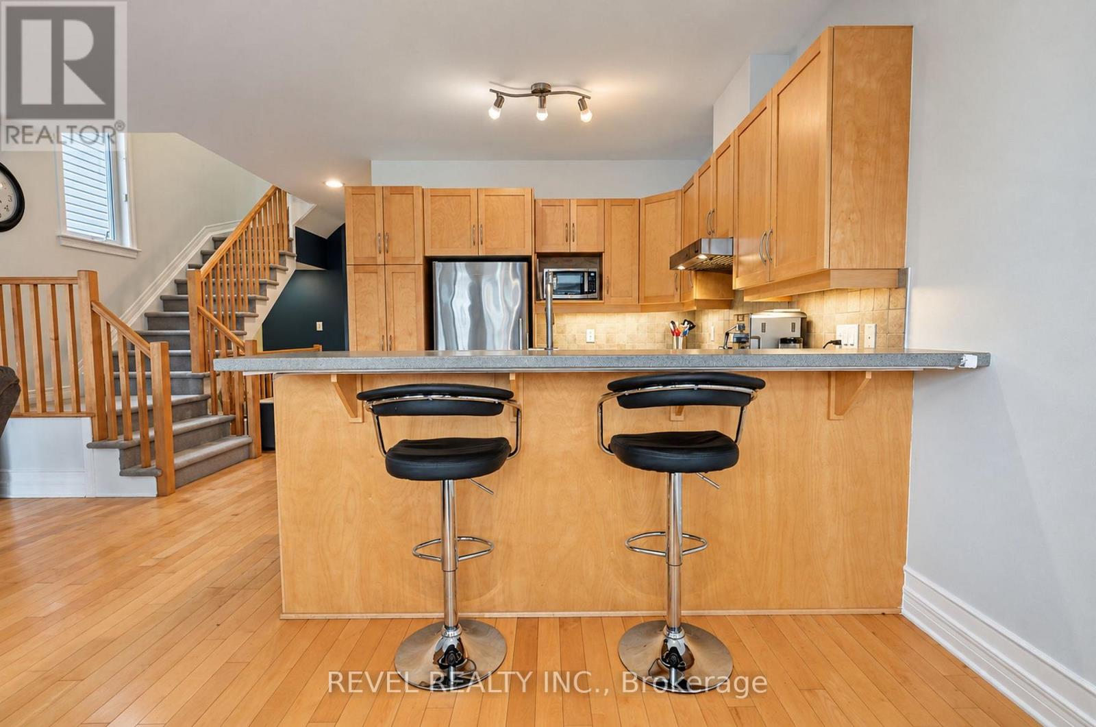 54 Encore Private — photo 16