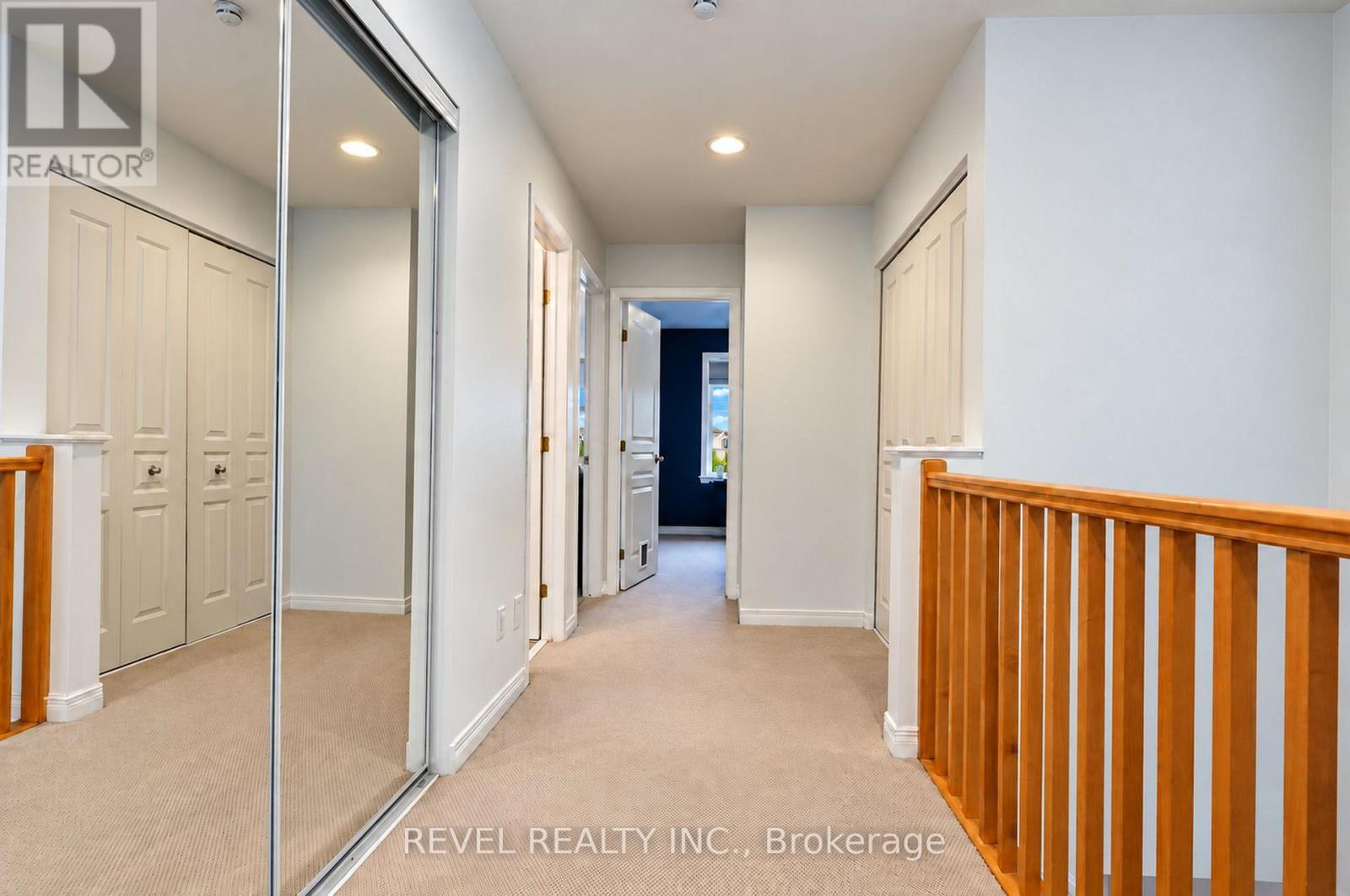 54 ENCORE PRIVATE - 21