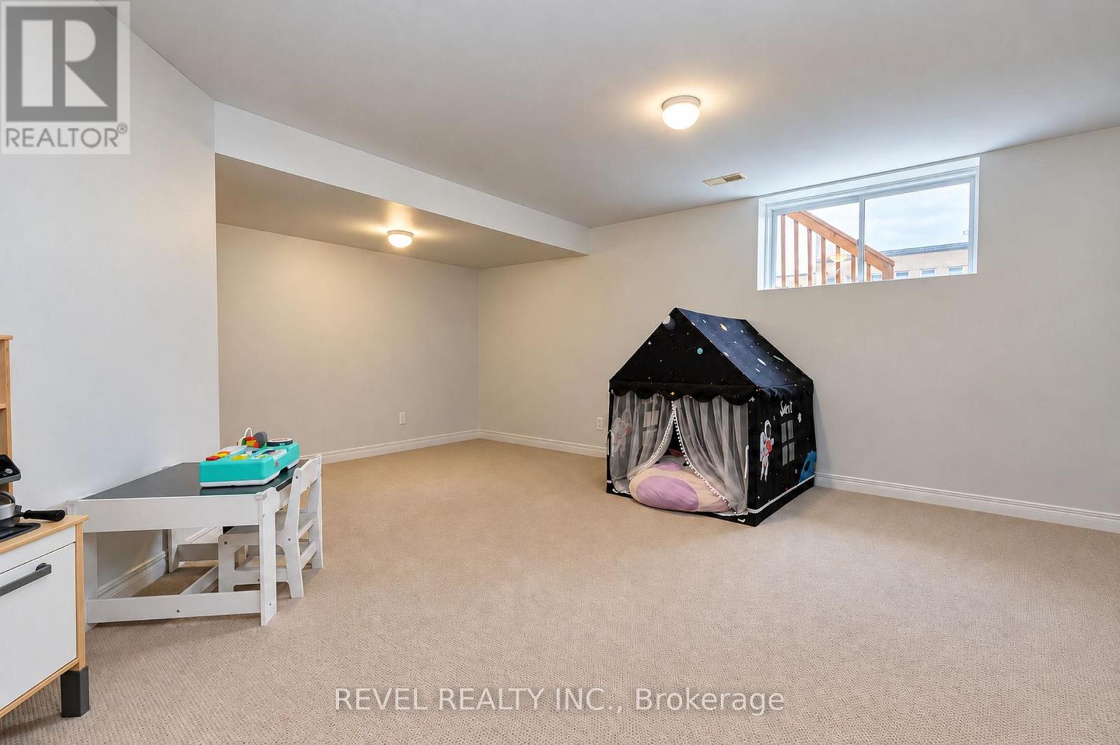 54 Encore Private — photo 35