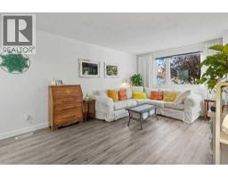 8N, 203 Lynnview Road SE - photo 2
