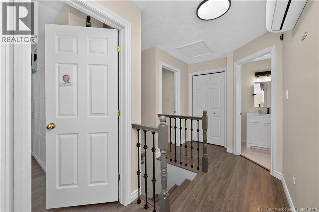 194 Rennick Road - 21