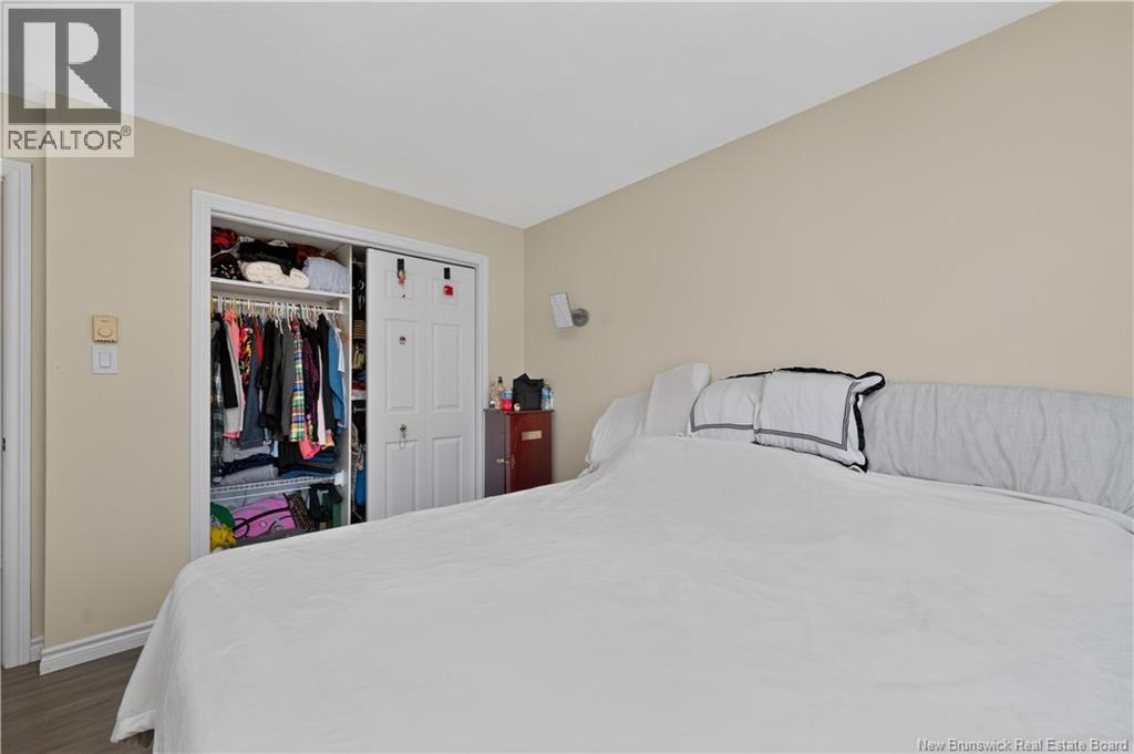 194 Rennick Road - 24