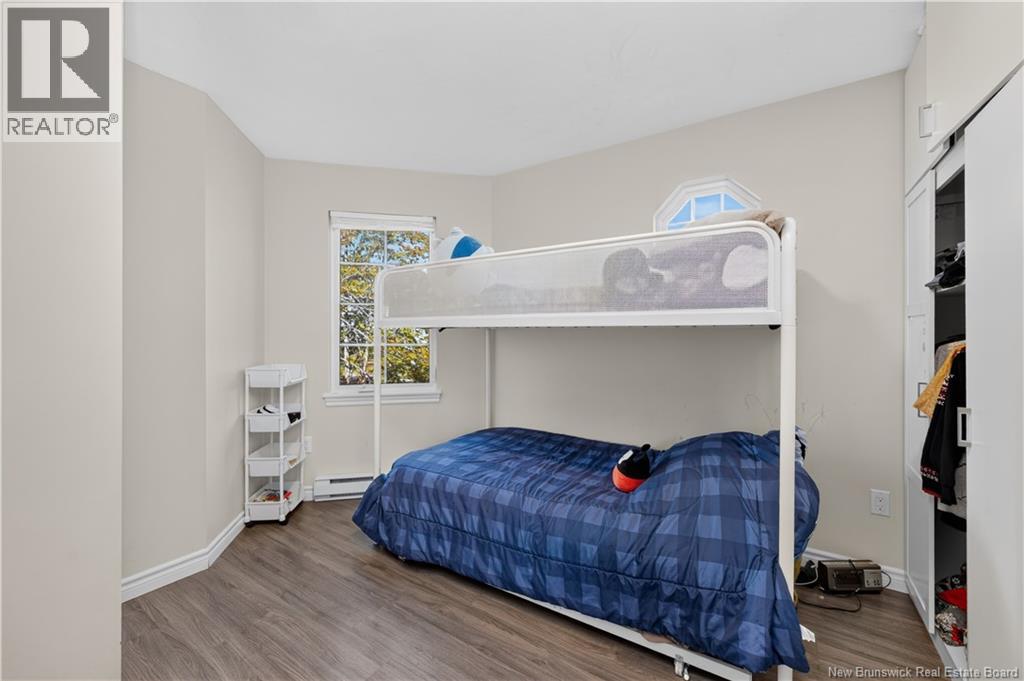 194 Rennick Road - 28